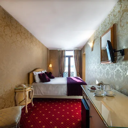 A Tribute To Music Residenza Гостевой дом