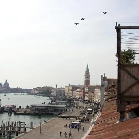 Affittacamere A Tribute To Music Residenza Venezia