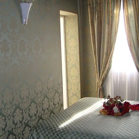 A Tribute To Music Residenza Венеция