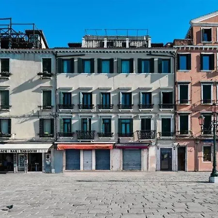 A Tribute To Music Residenza Veneza