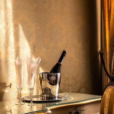 トリビュート トゥ ミュージック レシデンツァ ゲストハウス ヴェネツィア