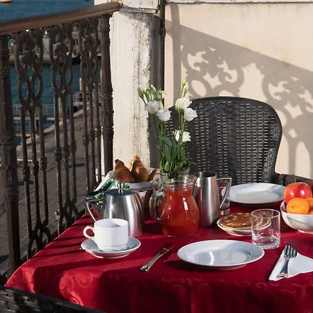 ゲストハウス トリビュート トゥ ミュージック レシデンツァ 4*