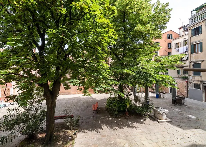 A Tribute To Music Residenza 4*