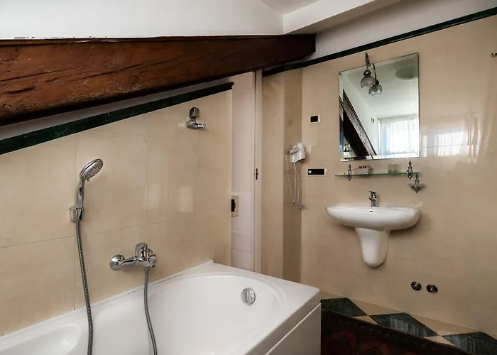 A Tribute To Music Residenza Πανσιόν 4*