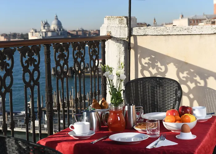 A Tribute To Music Residenza 4*