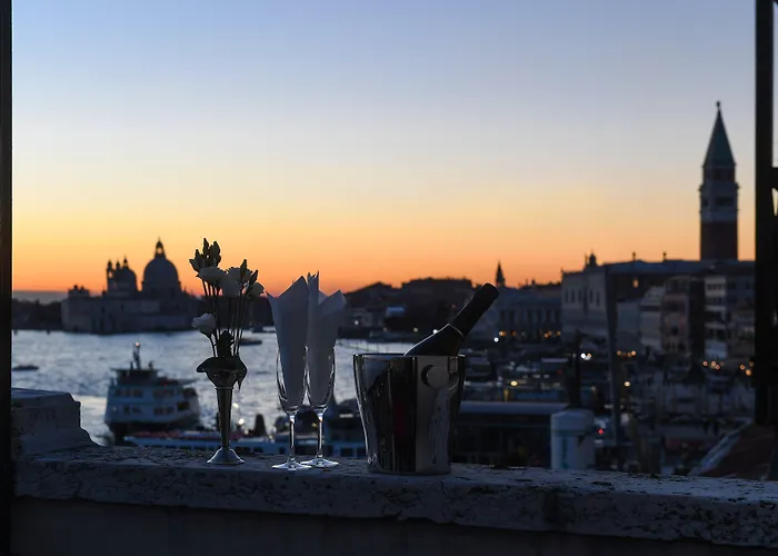 A Tribute To Music Residenza 4* Βενετία