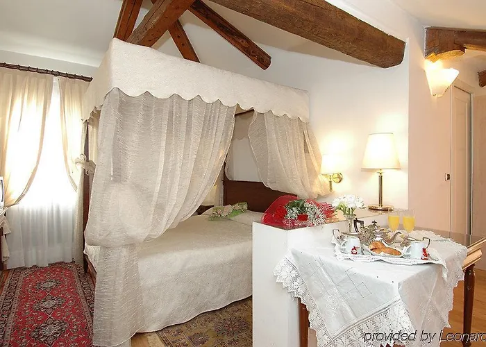 A Tribute To Music Residenza